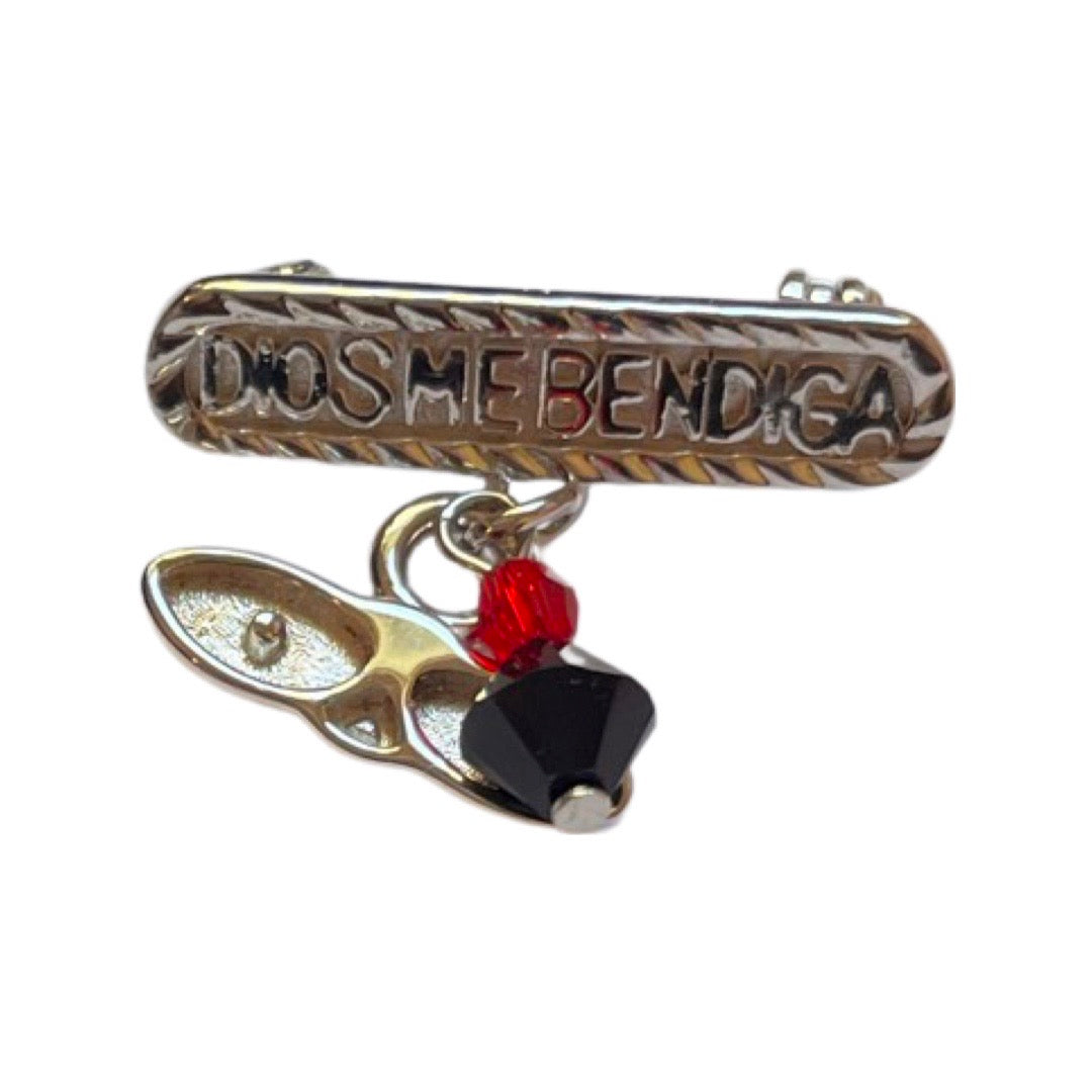 Dios Me Bendiga Azabache Pin